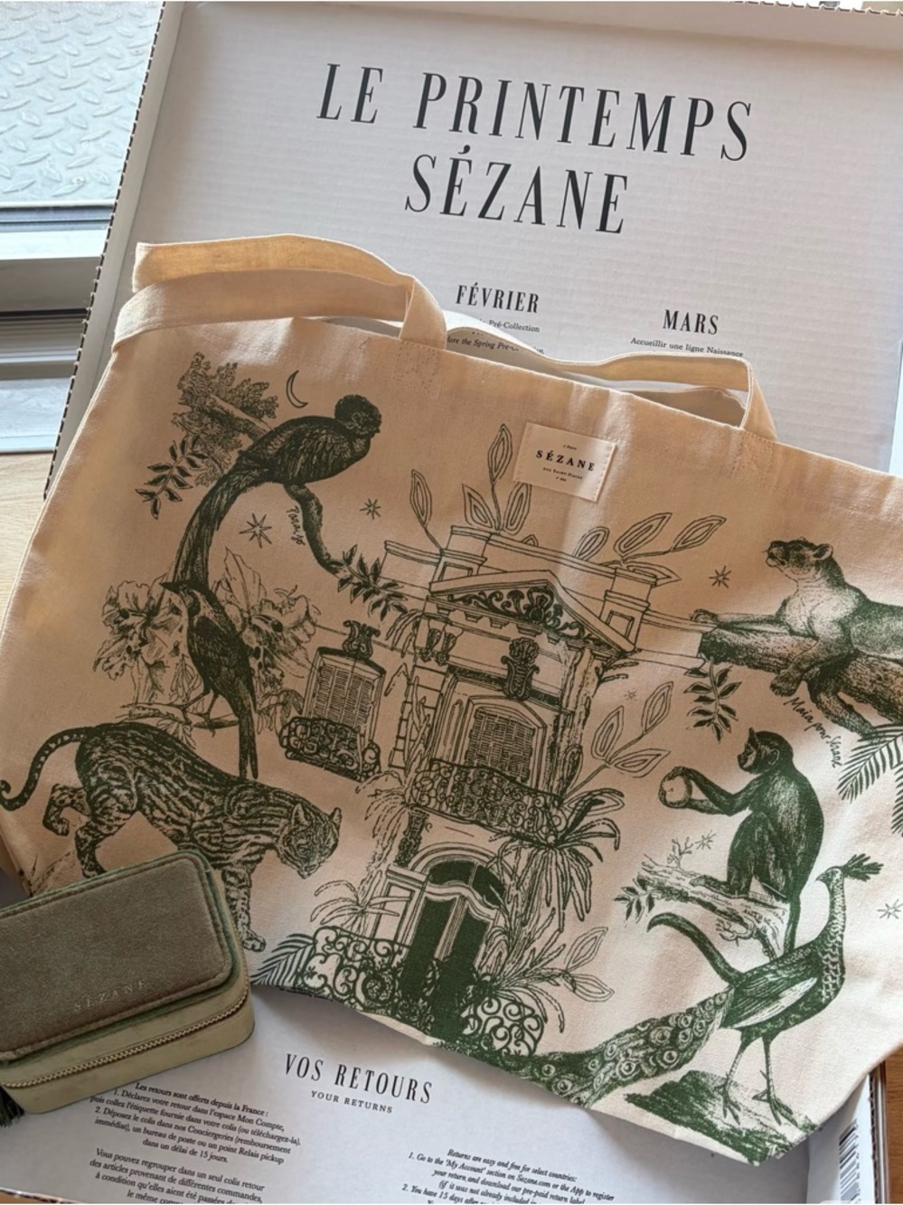 Sezane Paraiso Tote Bag NEW Canvas BAG w Green Botanical & Animal Print